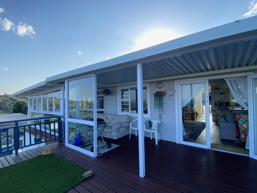 5 Bedroom Property for Sale in Cintsa East Eastern Cape